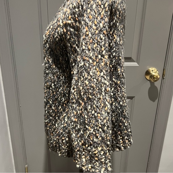 Jillian & Nicole Jacket - Picture 4 of 7